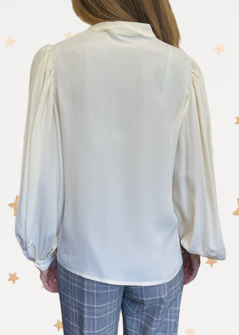 Chic Shirt